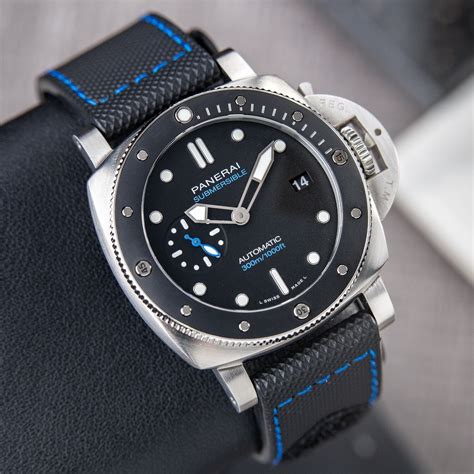 submersible bezel 42mm.